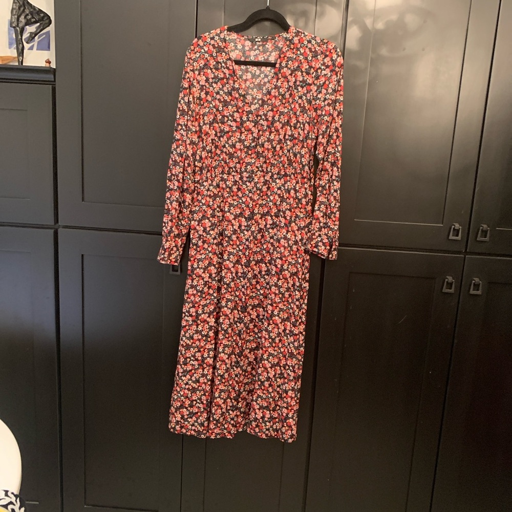 Uniqlo Black Floral Maxi Dress with Red and Pink Flowers